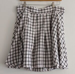 Torrid (Altered) Plaid Black and White Skirt Size 0/0X